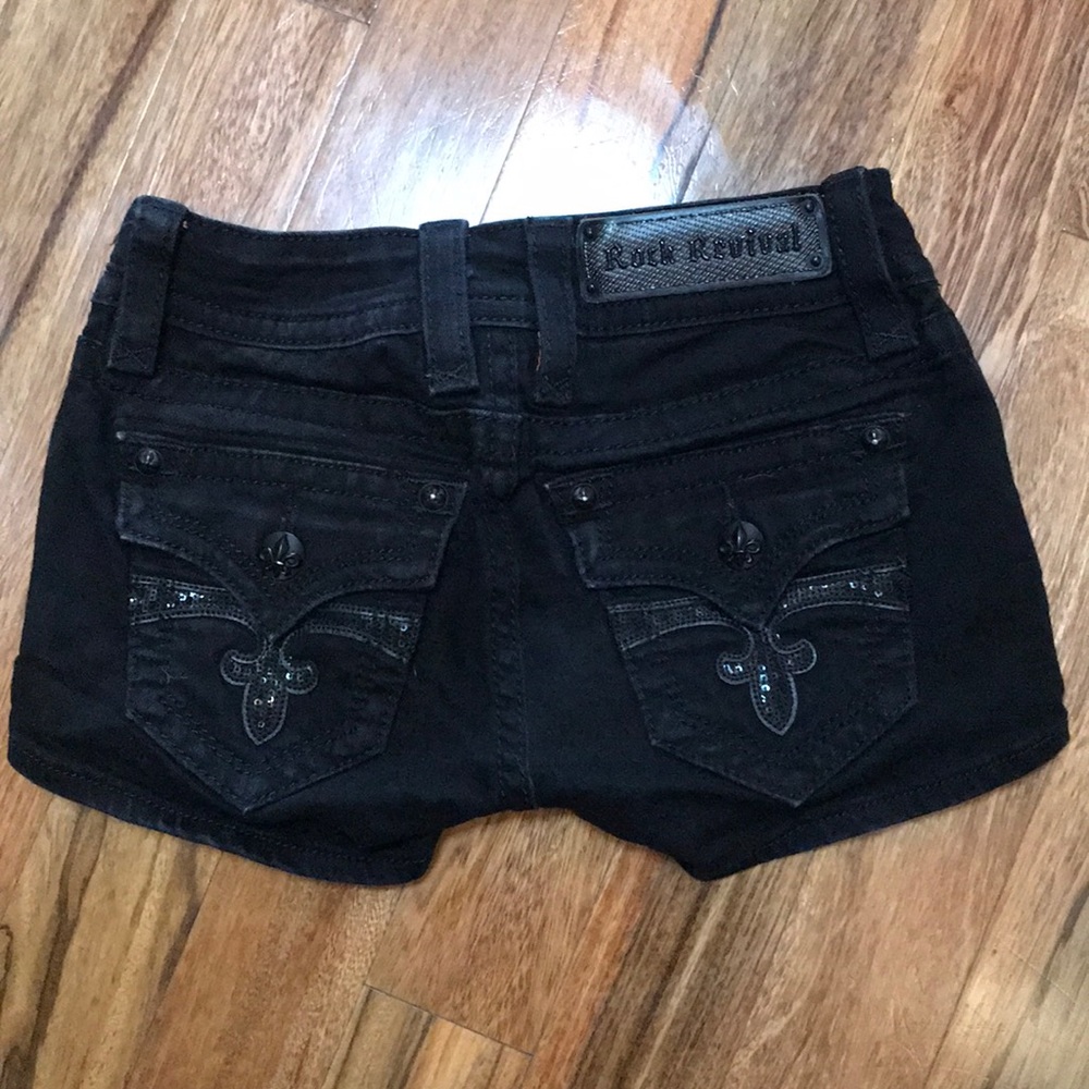 Rock Revival Black Shorts 24